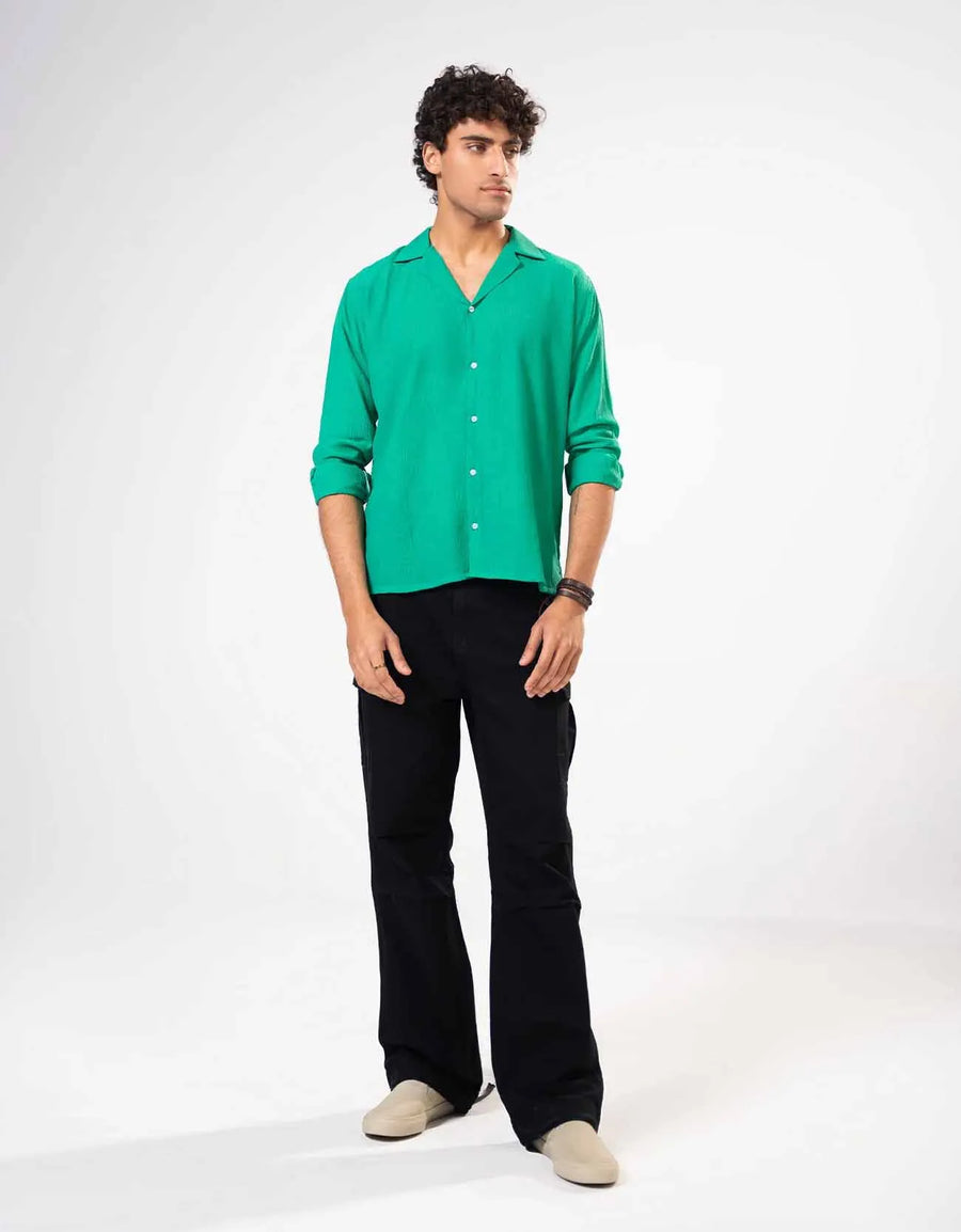 TEXTURED BUTTON DOWN SHIRT