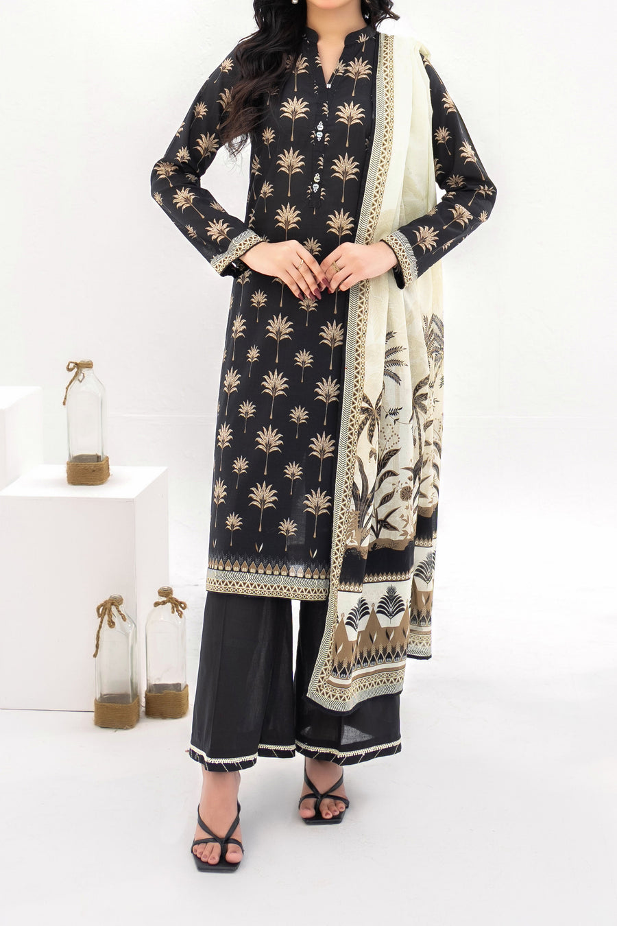 Unstitched 3Pc Printed Lawn Suit - NUSLW3136