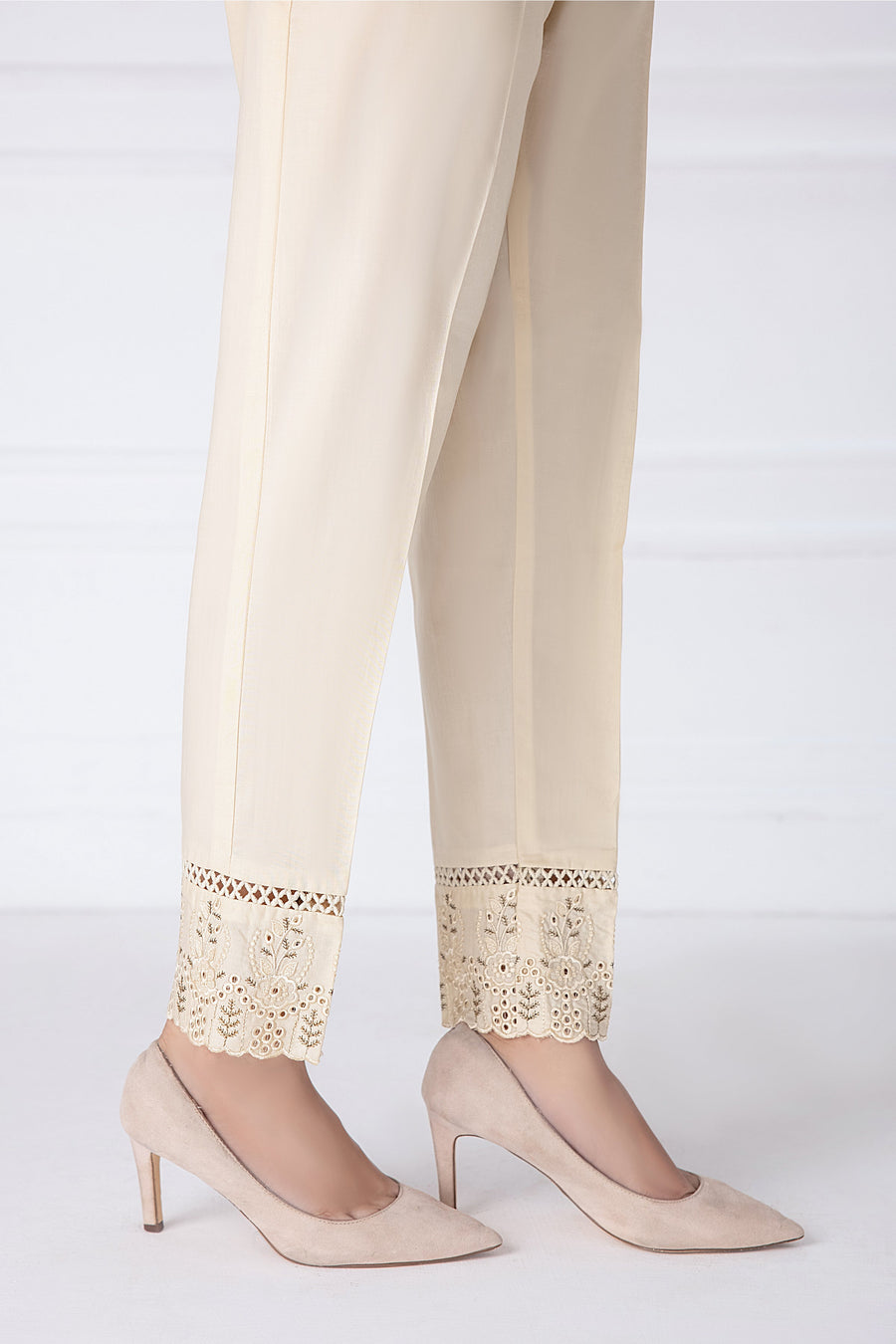 01 Piece Stitched Bottom