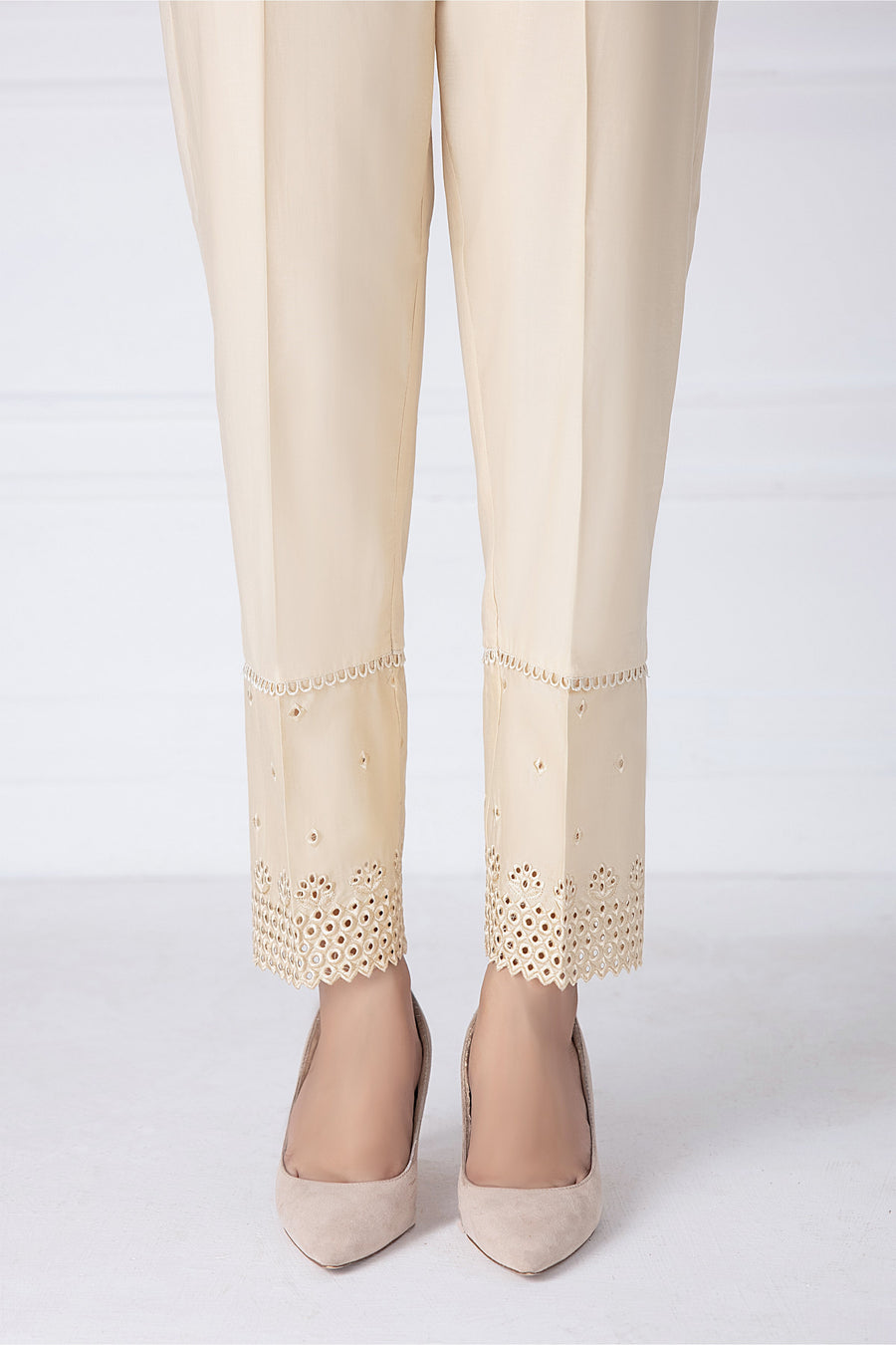 01 Piece Stitched Bottom