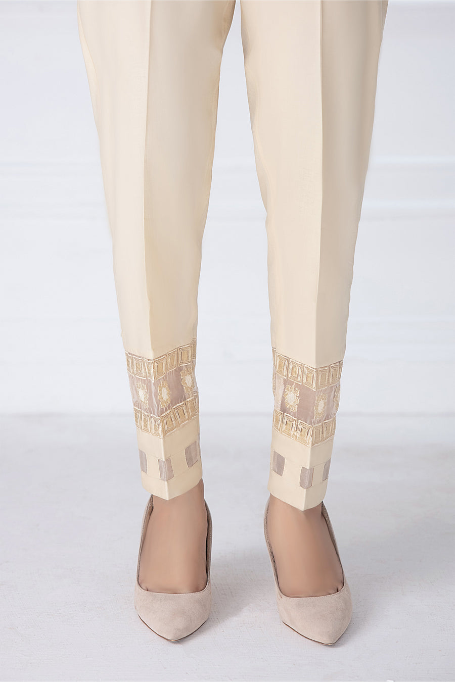 01 Piece Stitched Bottom