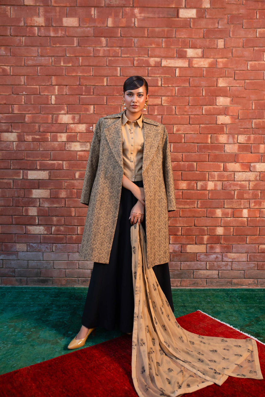 3 Piece - Embroidered Karandi Suit (Unstitched)