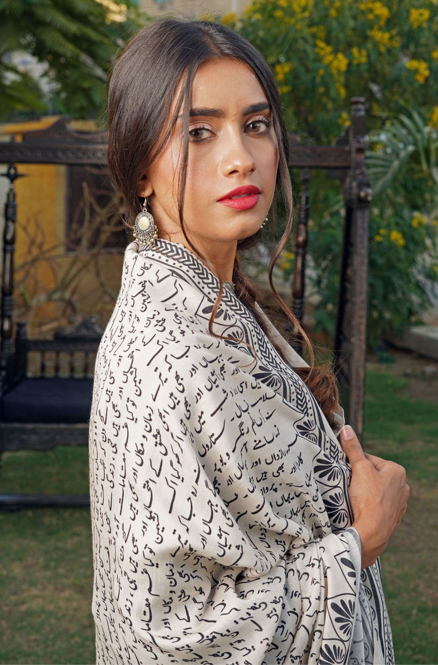White Sitaray Odhni