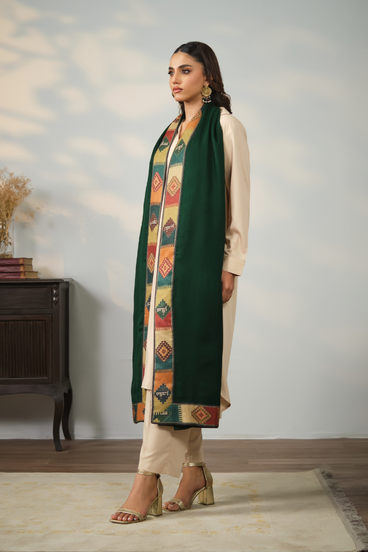 Muqaddar Shawl
