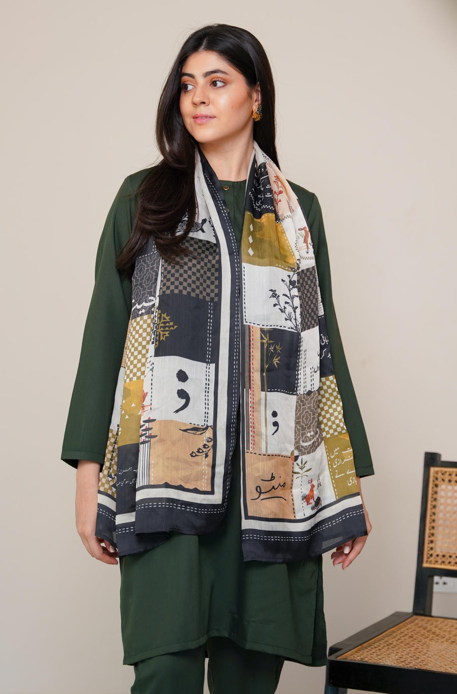 Safar Scarf - Green & Black
