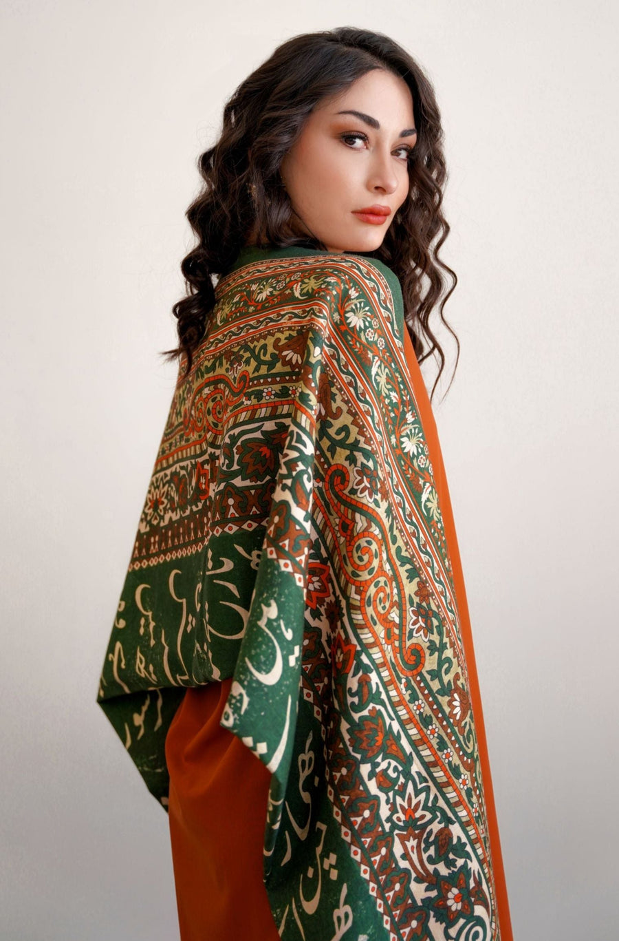Talaash Odhni - Shades of Green