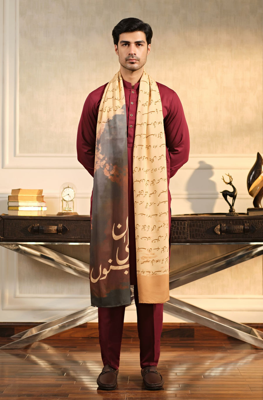 Maroon Khat Odhni