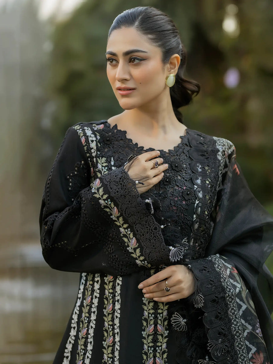3 PIECE - EMBROIDERED LAWN SUIT