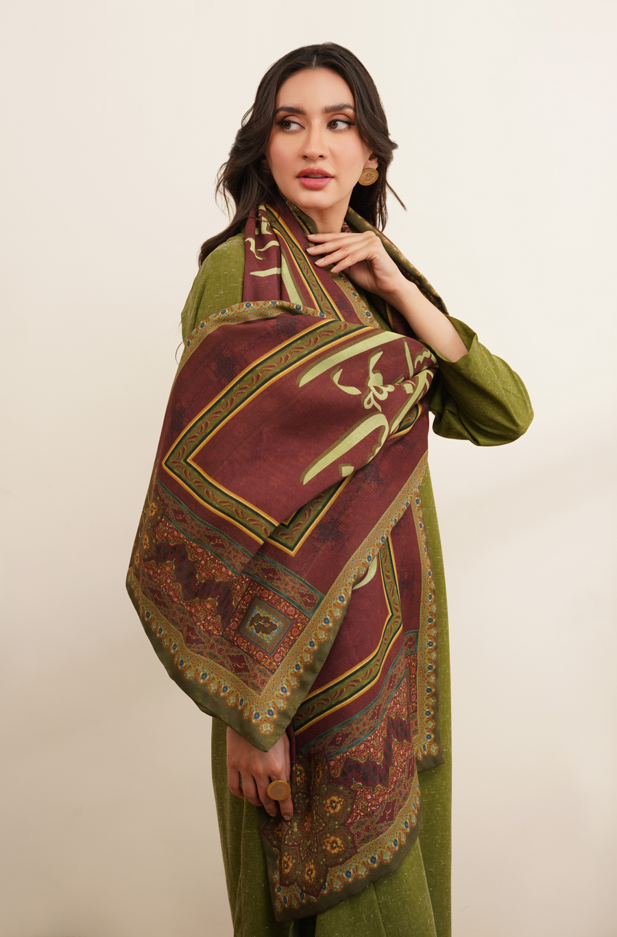 Taqdeer Stole - Shades of Leaves