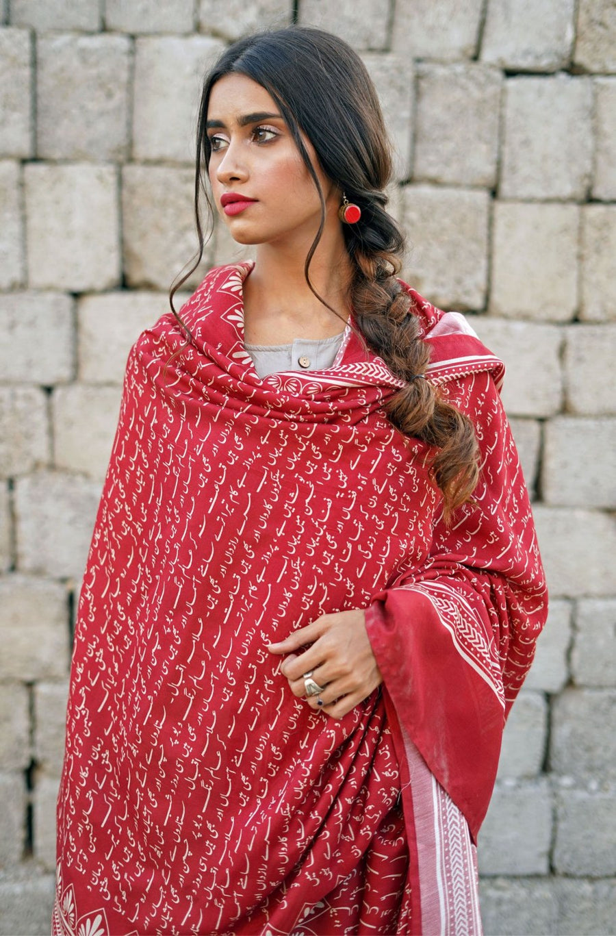 Red Sitaray Odhni