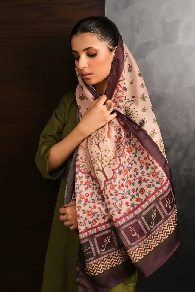Ulfat Scarf