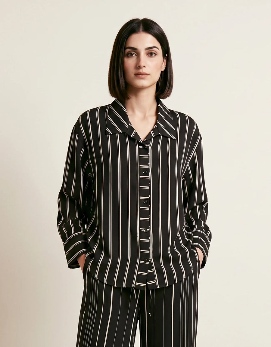 VERTICAL STRIPE BUTTON SHIRT
