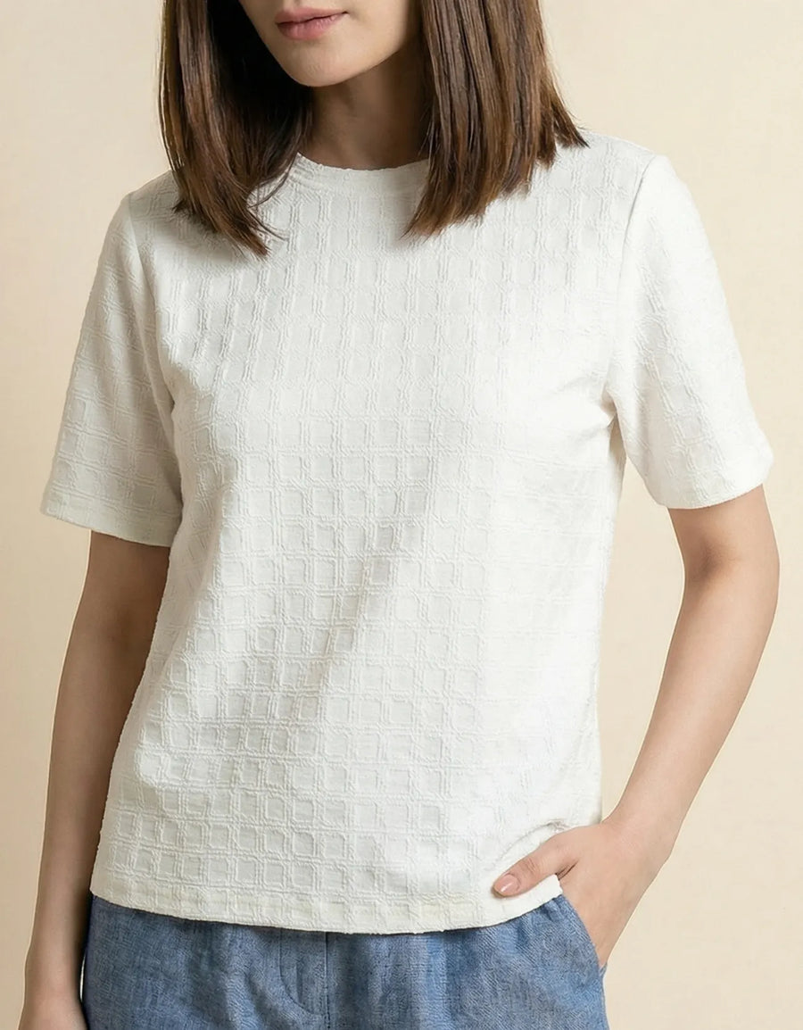 CHECKERED CREW NECK TEE