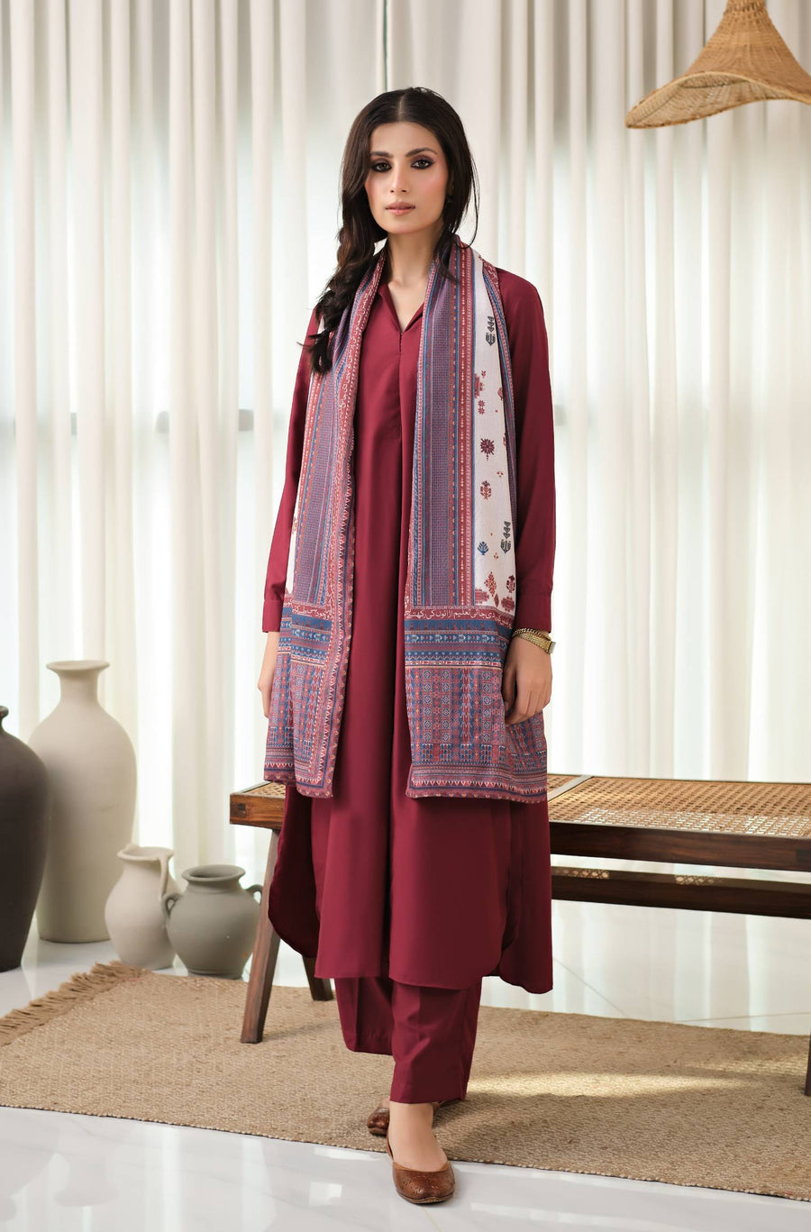 Aghaaz Stole - Maroon & Blue