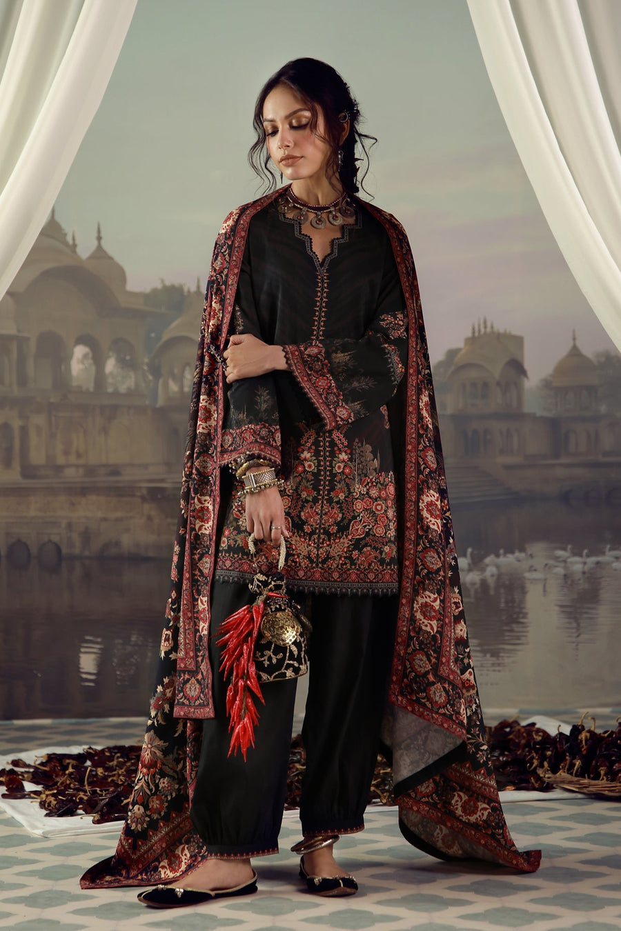 Velmora