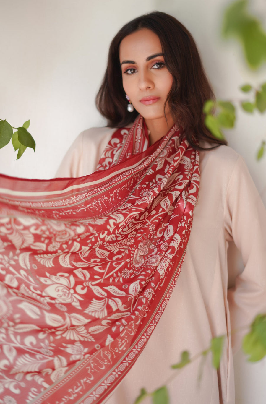 Nayaab Scarf - Rust Red