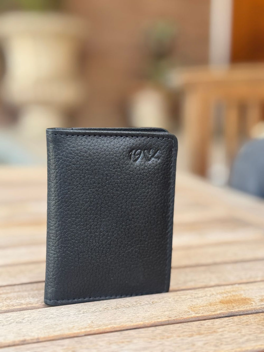 Black Compact Leather Wallet