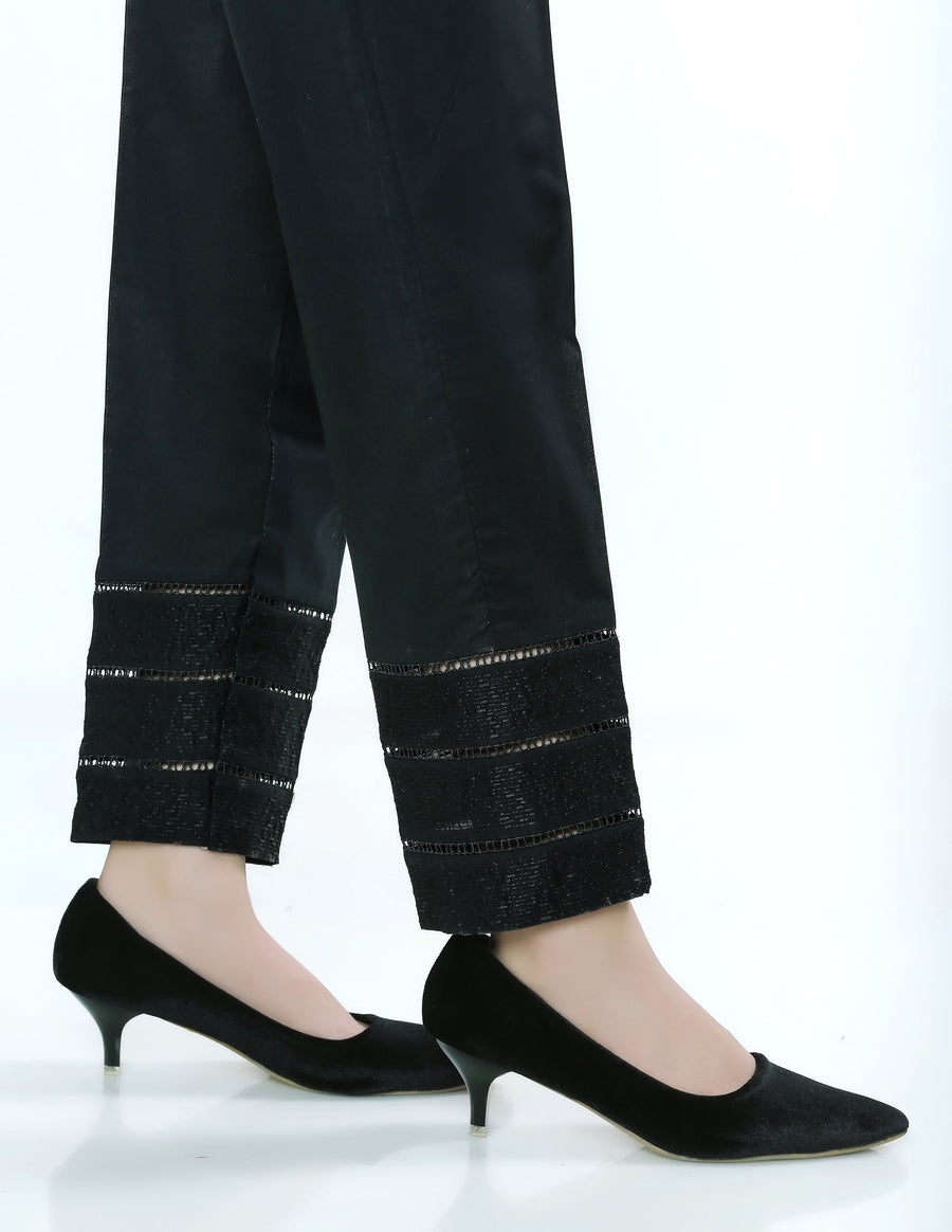 1 Piece Embroidered Cotton Bottom