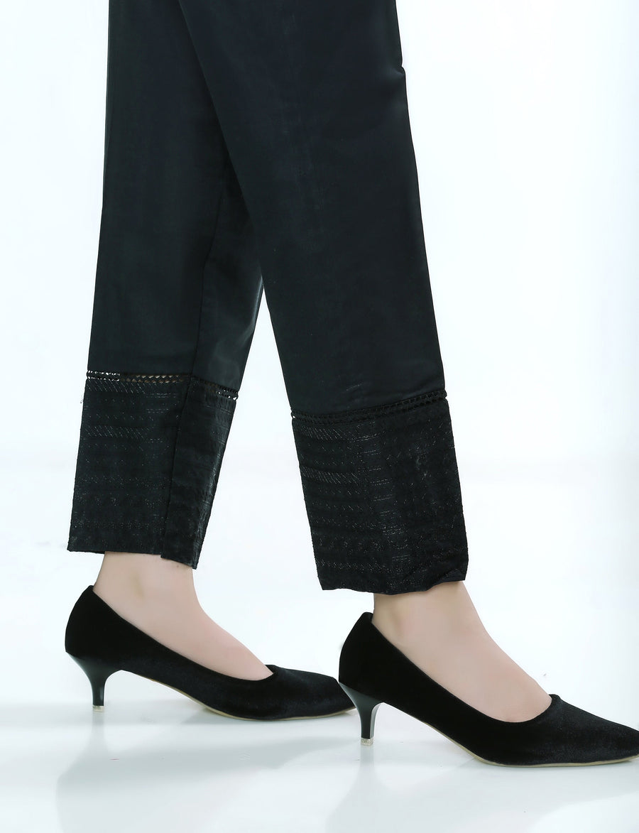 1 Piece Embroidered Cotton Bottom