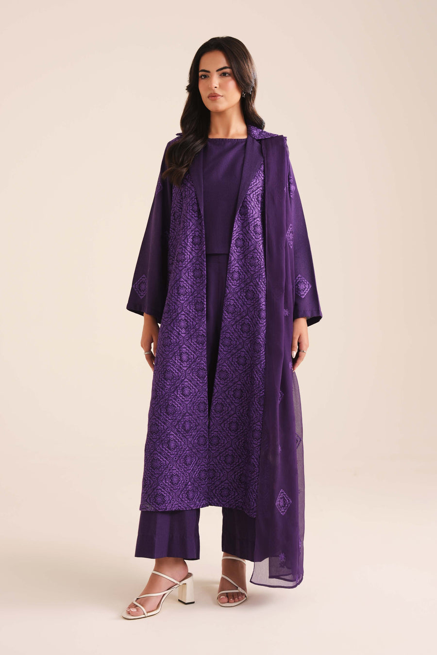 3 Piece - Embroidered Karandi Suit (Unstitched)