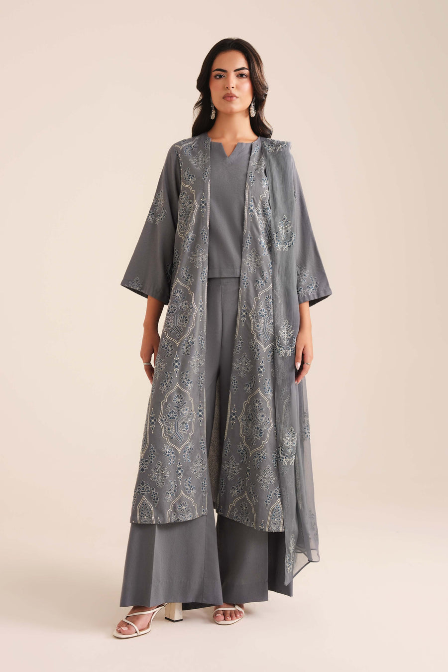 3 Piece - Embroidered Karandi Suit (Unstitched)