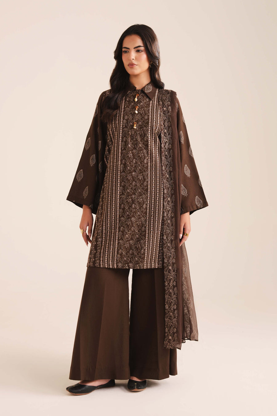 3 Piece - Embroidered Karandi Suit (Unstitched)