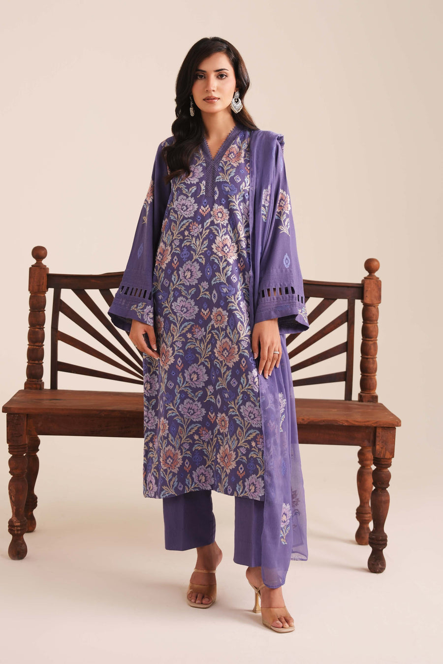 3 Piece - Embroidered Karandi Suit (Unstitched)