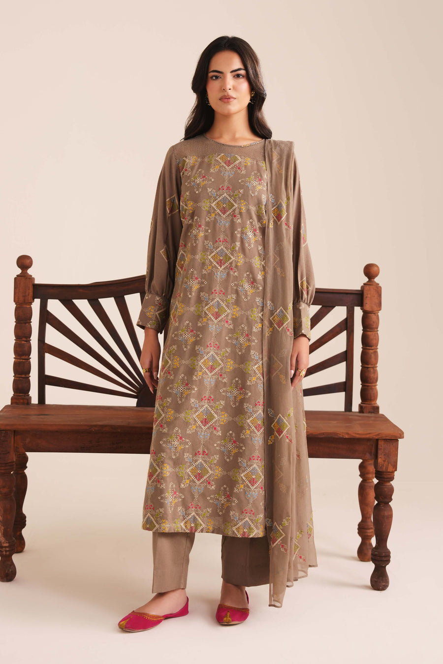 3 Piece - Embroidered Karandi Suit (Unstitched)