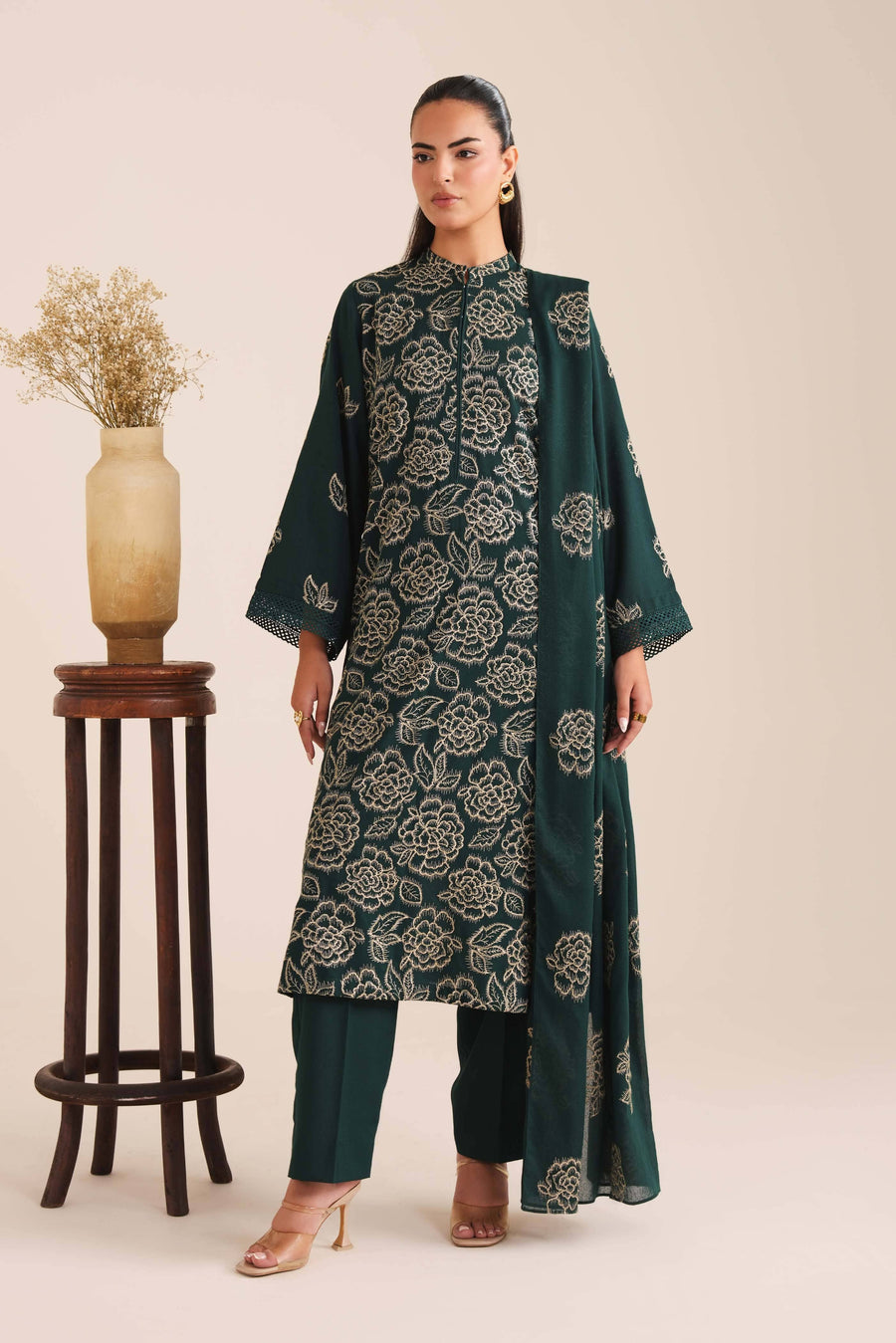 3 Piece - Embroidered Karandi Suit (Unstitched)