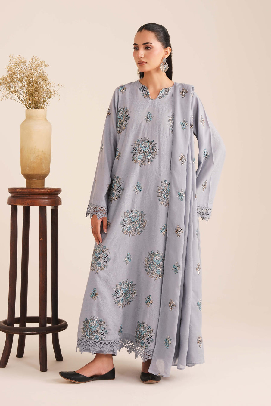 3 Piece - Embroidered Karandi Suit (Unstitched)