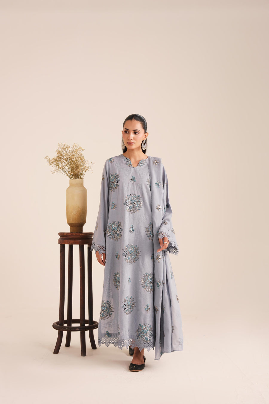 3 Piece - Embroidered Karandi Suit (Unstitched)