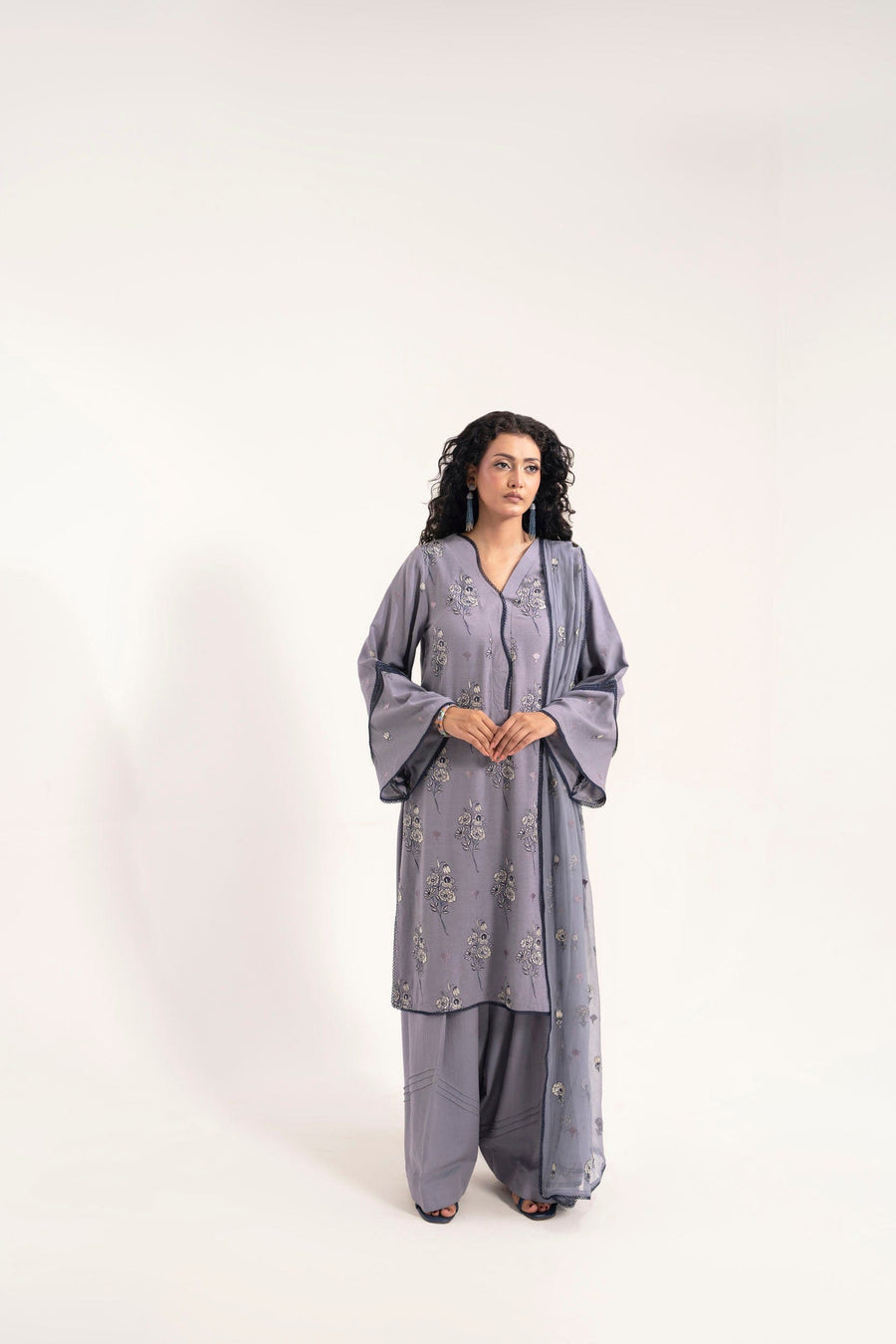 3 Piece - Embroidered Karandi Suit (Unstitched)