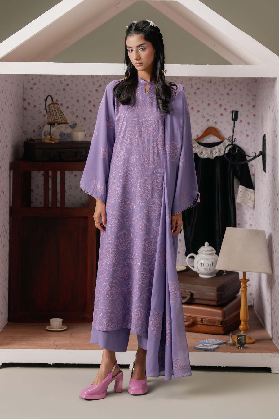 3 Piece - Embroidered Karandi Suit (Unstitched)