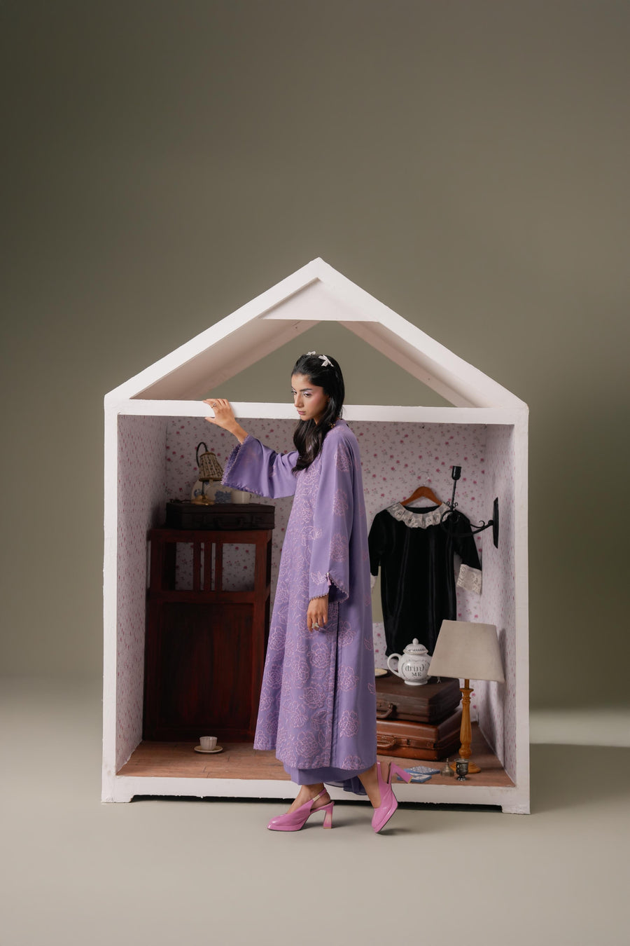 3 Piece - Embroidered Karandi Suit (Unstitched)