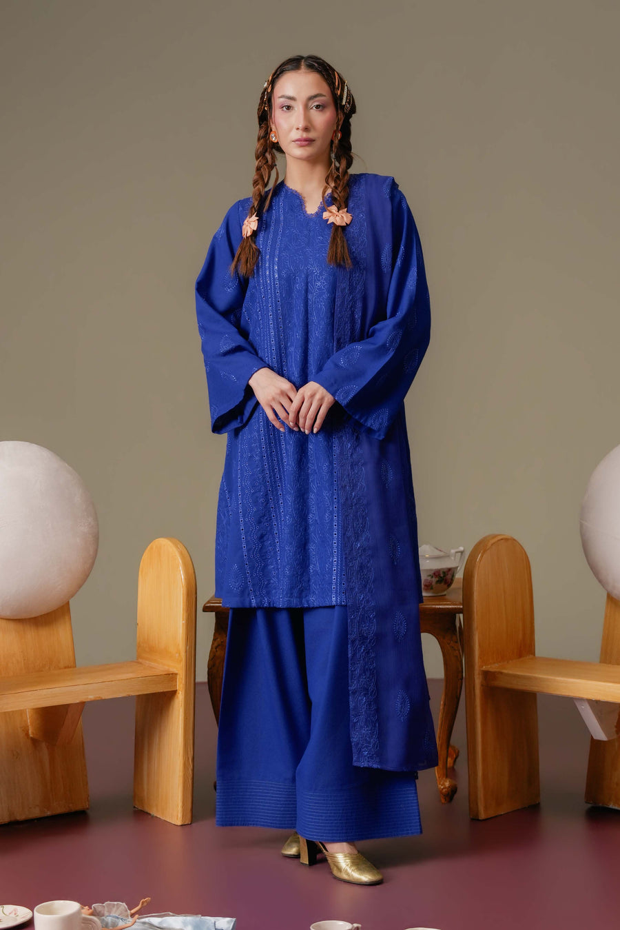 3 Piece - Embroidered Karandi Suit (Unstitched)