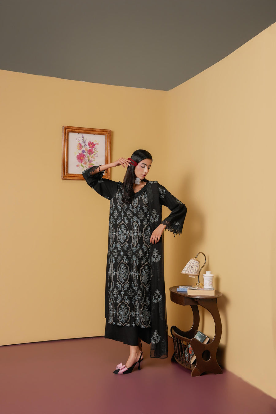 3 Piece - Embroidered Karandi Suit (Unstitched)