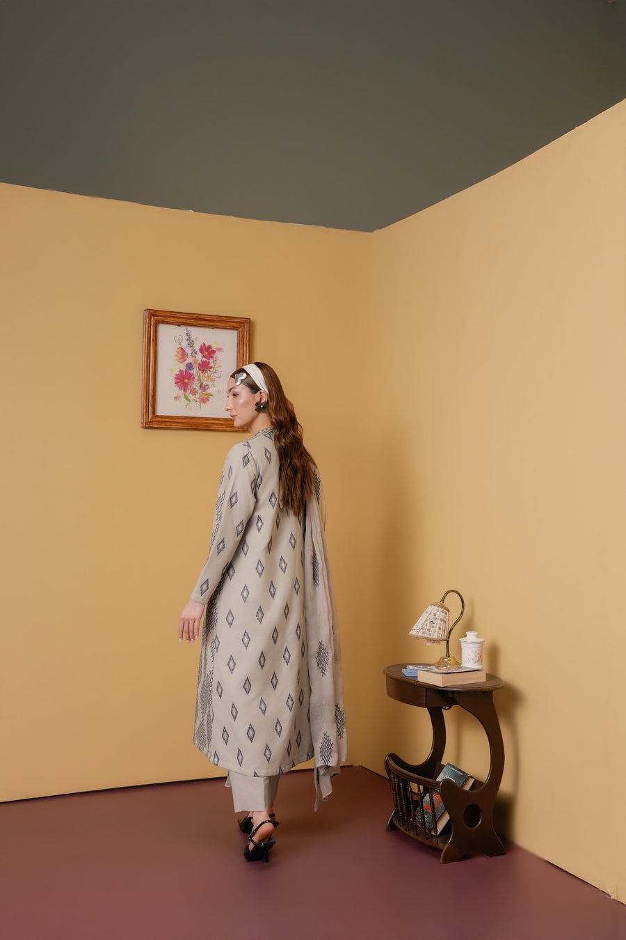 3 Piece - Embroidered Karandi Suit (Unstitched)