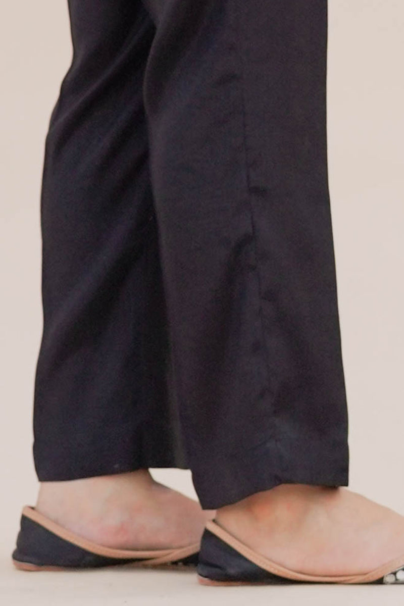PLAIN FITTED PANTS 2