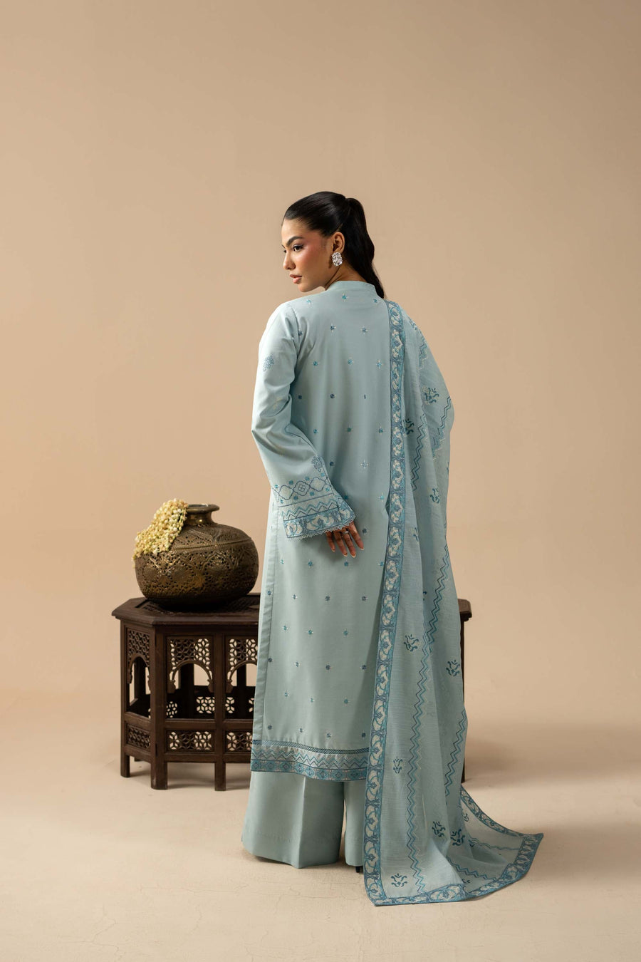 3 Piece - Embroidered Lawn Suit (Unstitched)