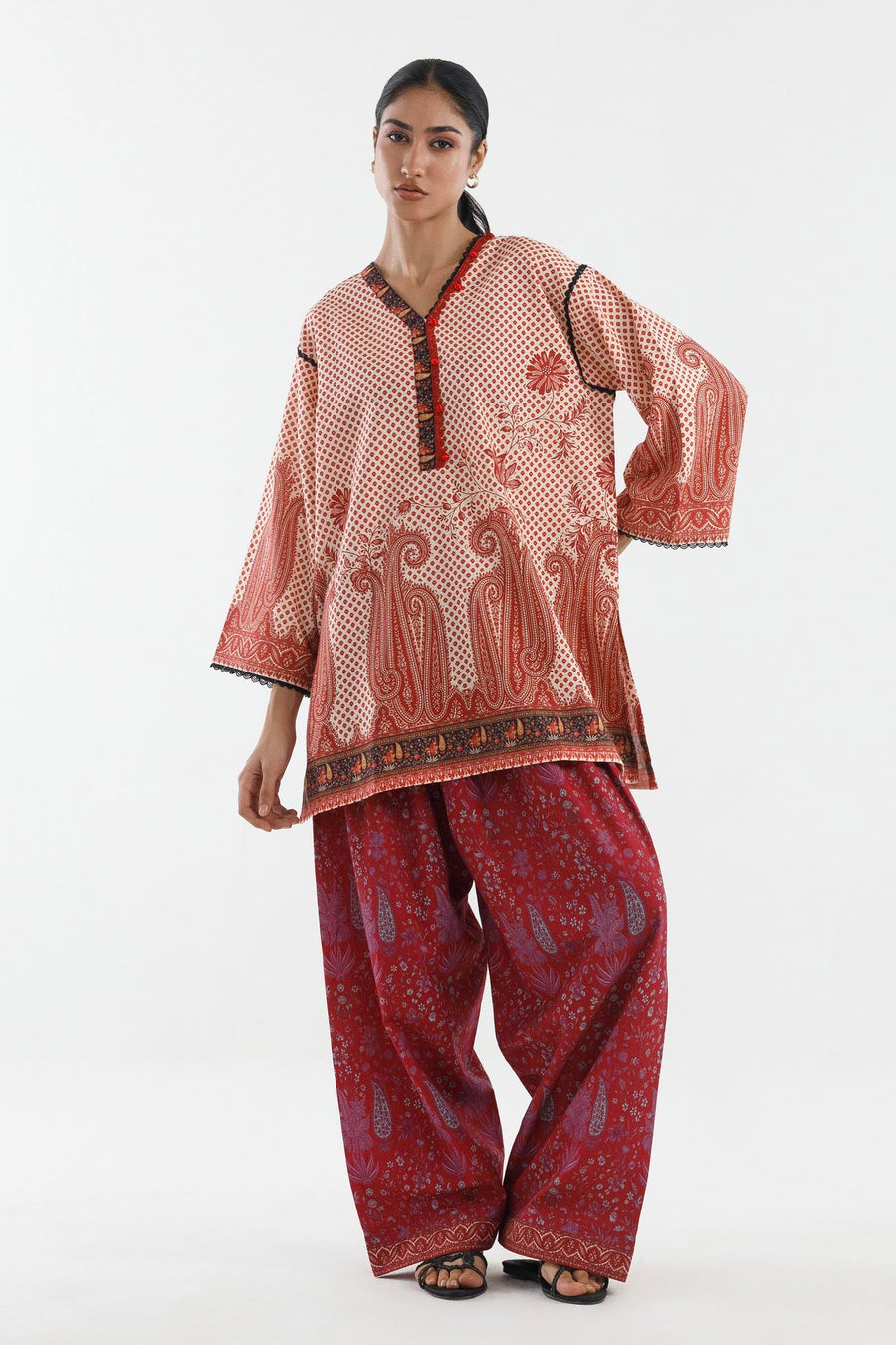 Stitched Printed Shimmer Khaddar Shirt+ Shalwar
