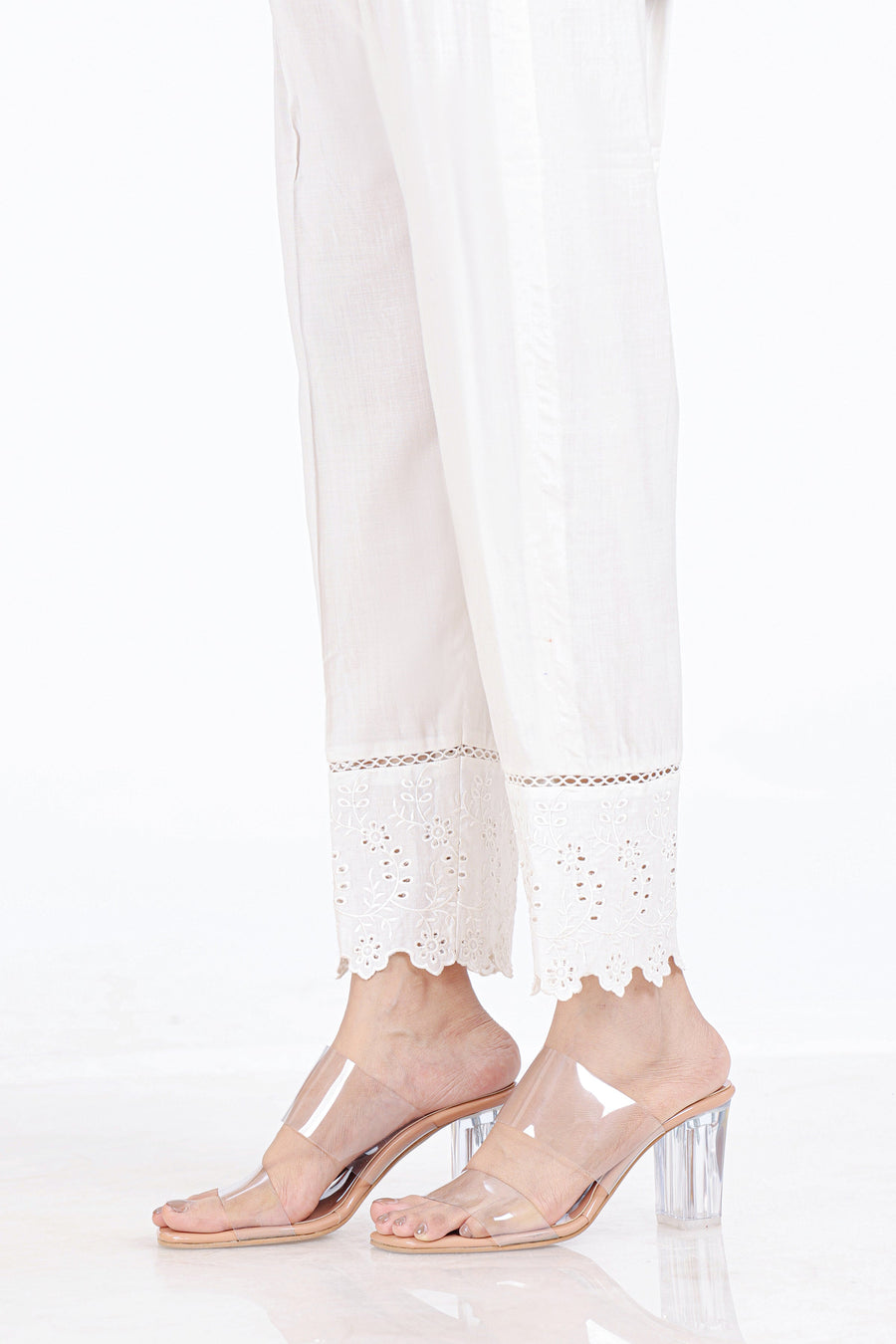 01 Piece Stitched Bottom