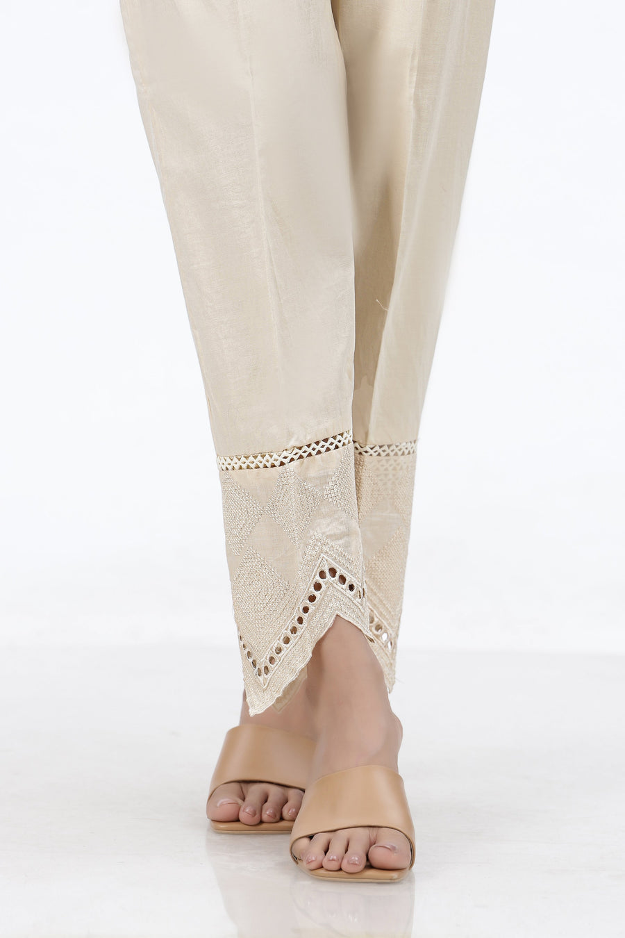1 Piece Cambric Bottom
