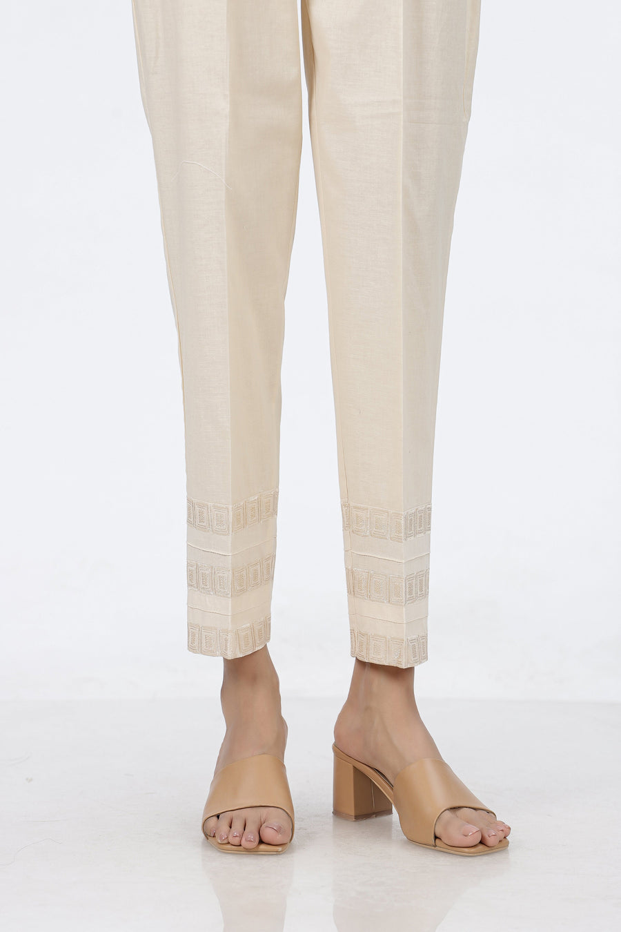 1 Piece Cambric Bottom