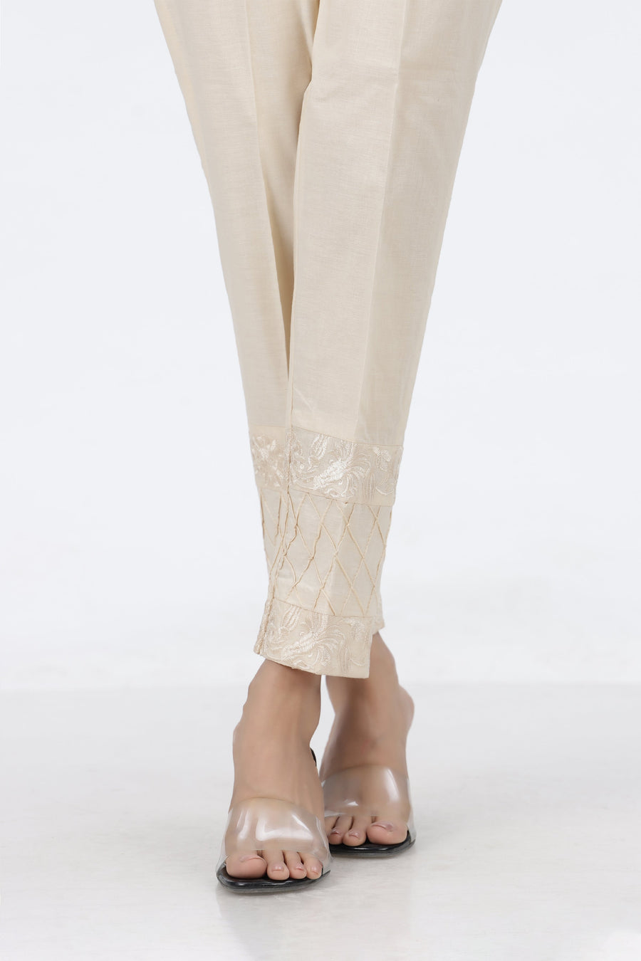 1 Piece Cambric Bottom