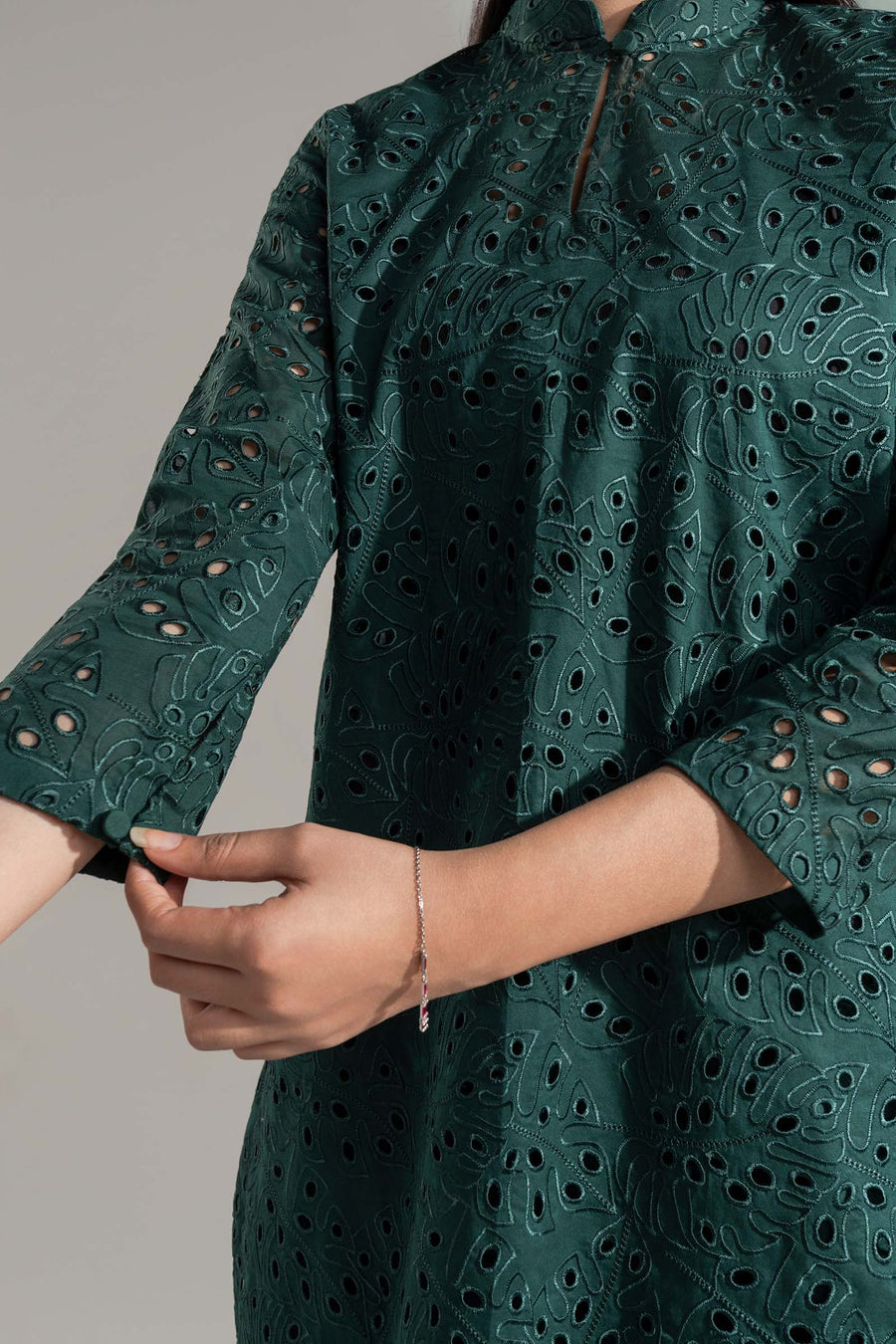 2 Pc Embroidered Lawn Suit