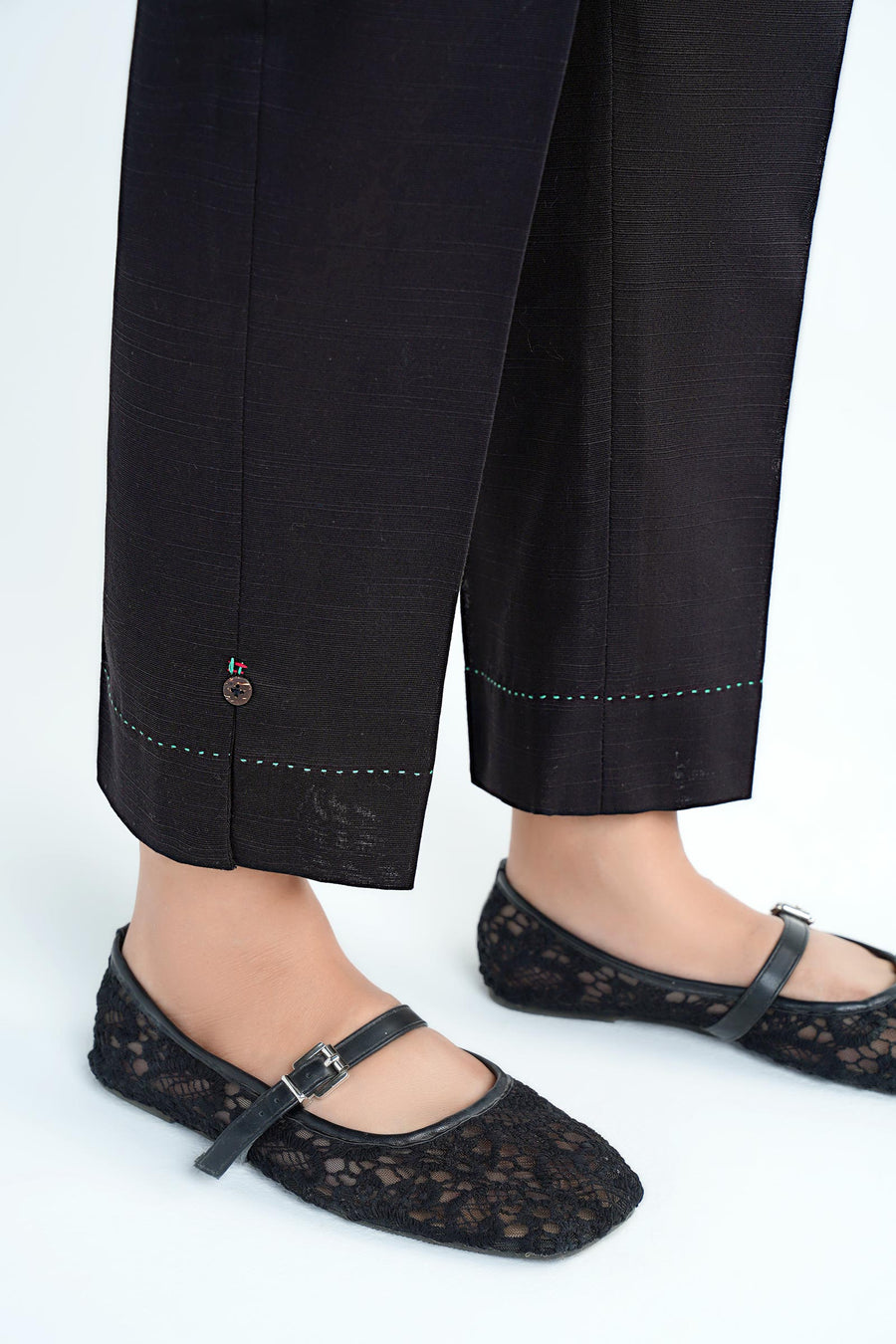 Dyed Slub Khaddar Trouser