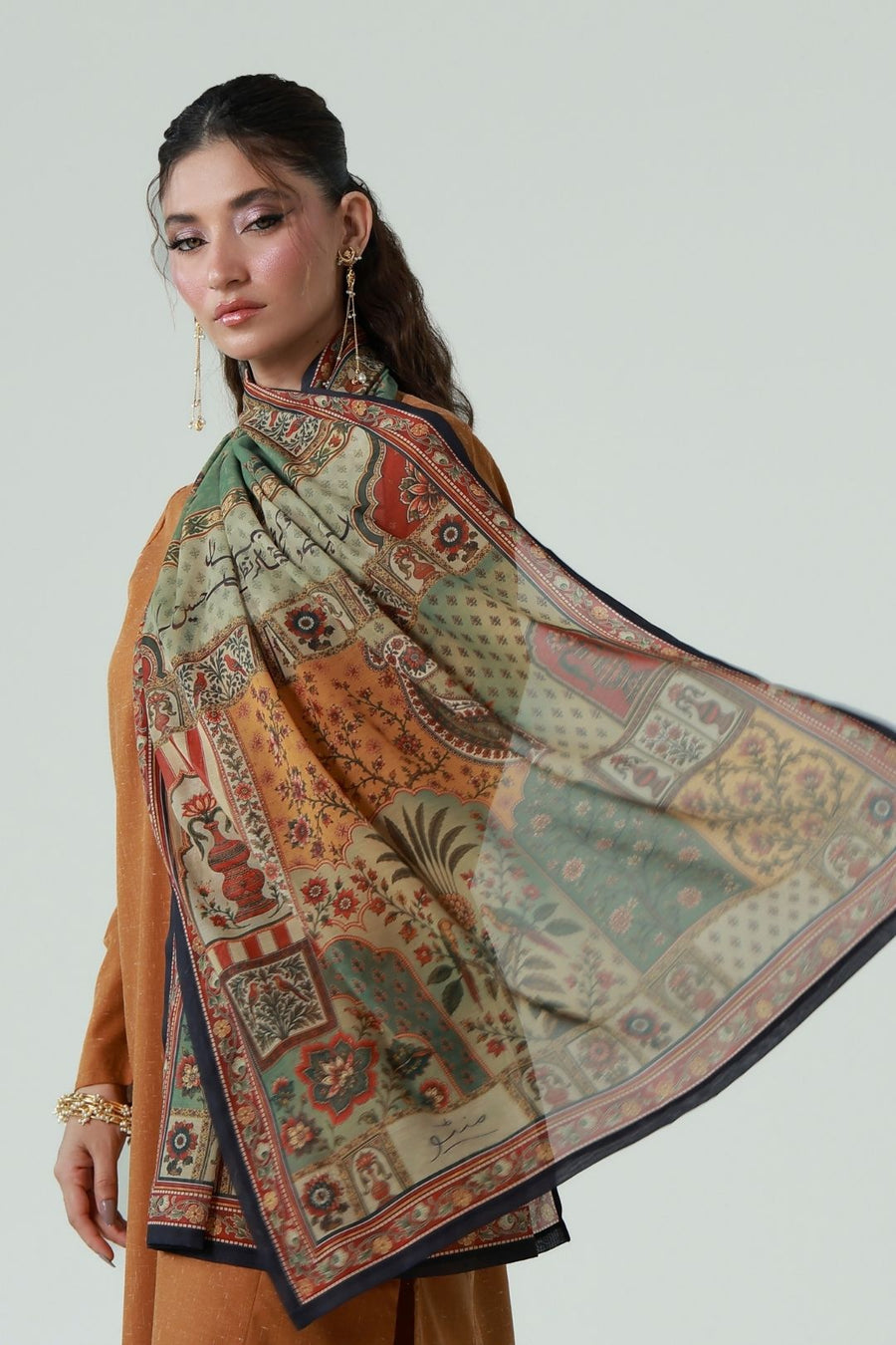 Kinara Scarf