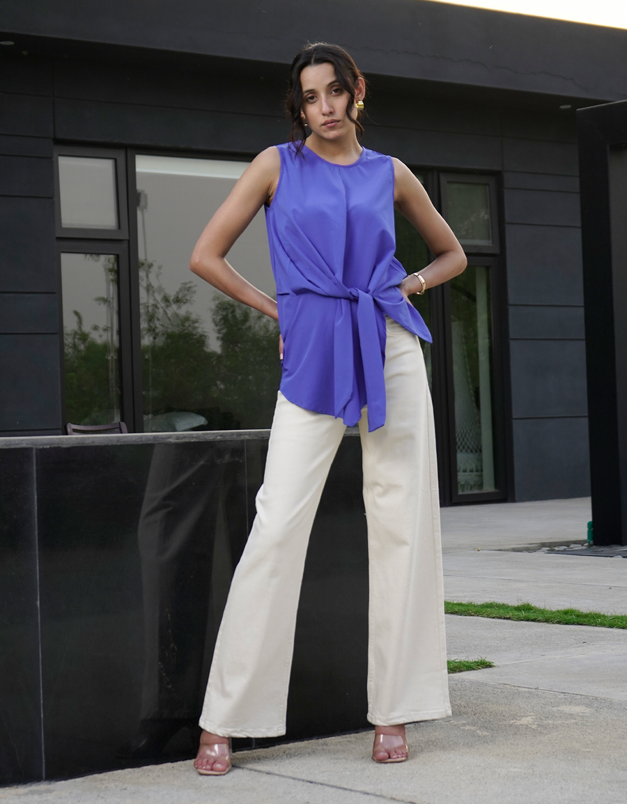 KNOTTED BLOUSE
