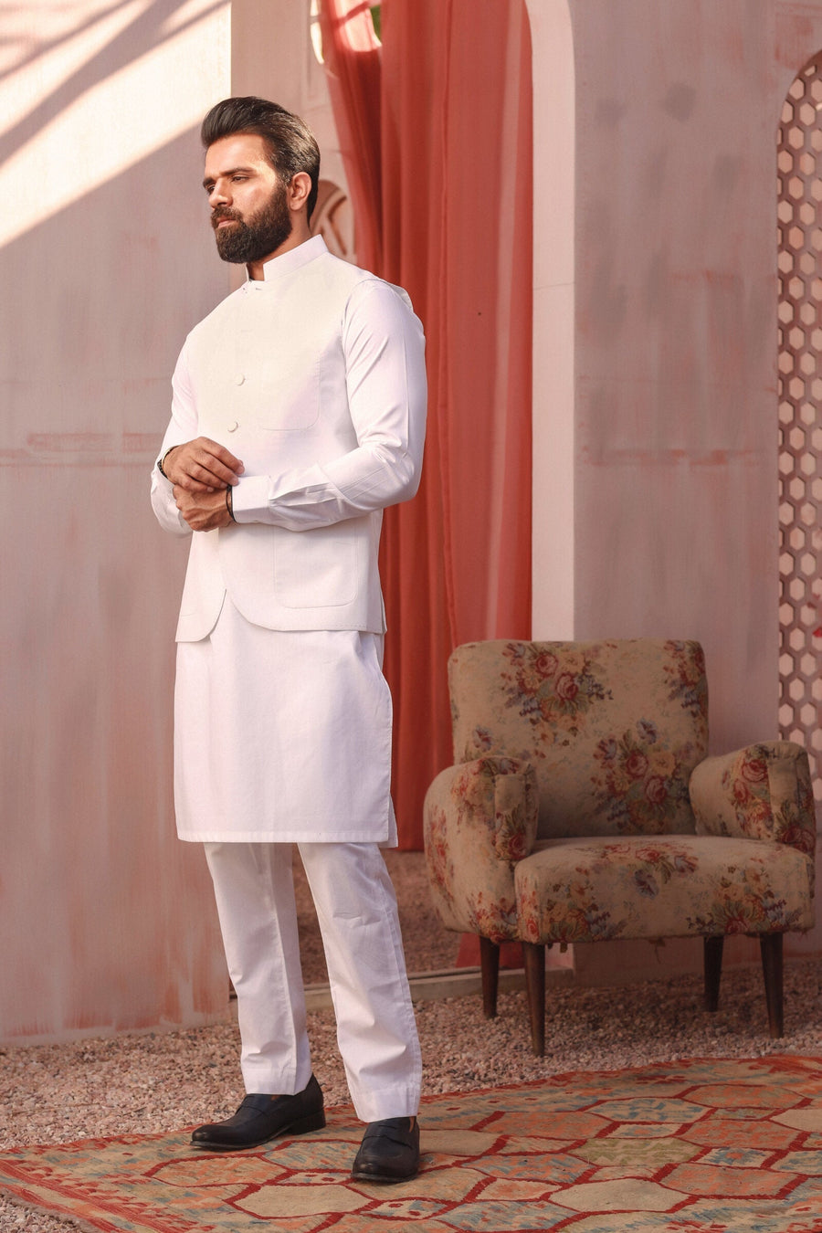 WAISTCOAT-WASF WHITE IST-04