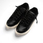 Basic Black Sneaker
